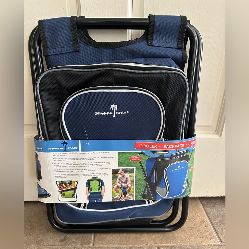NWT Bermuda Styles Backpack Cooler Chair